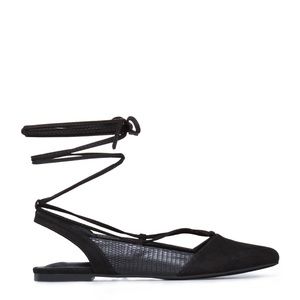 BRAND NEW. NEVER WORN. Lace-up flats